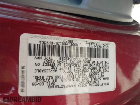 ✅ 1998 Toyota Sienna LE • VIN: 4T3ZF13C2WU049089 • Lot: 41887109. Wystawiony na IAAI z przebiegiem 323 601 mil. Bezpłatny archiwum sprzedaży aukcyjnych z USA i szczegółowy raport historii pojazdu na DreamBid. Zdjęcie 9.