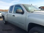 ✅ 2011 Chevrolet Silverado 1500 LS • VIN: 1GCRKREA3BZ387732 • Lot: 43631376. Listed on IAAI with 169,610 mi. Free auction sales archive from the USA and detailed vehicle history report at DreamBid. Image 13.