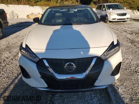 ✅ 2019 Nissan Maxima SR • VIN: 1N4AA6AV2KC365236 • Lot: 89644525. Wystawiony na Copart z przebiegiem 96 024 mil. Bezpłatny archiwum sprzedaży aukcyjnych z USA i szczegółowy raport historii pojazdu na DreamBid. Zdjęcie 5.