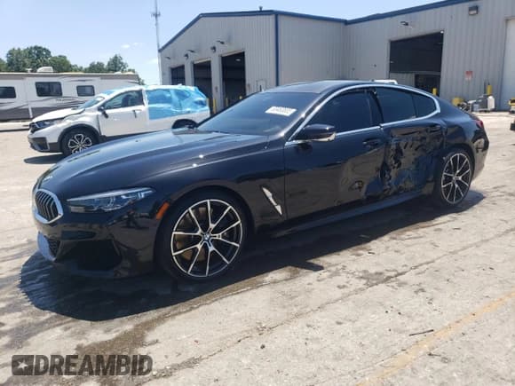 ✅ 2022 BMW 8 Series M850i • VIN: WBAGV8C03NCJ62640 • Lot: 63463835. Listed on Copart with 19,110 mi. Free auction sales archive from the USA and detailed vehicle history report at DreamBid. Image 1.