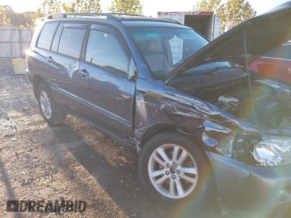 ✅ 2007 Toyota Highlander w/3rd Row • VIN: JTEEW21A370036360 • Lot: 43595395. Wystawiony na IAAI z przebiegiem 220 402 mil. Bezpłatny archiwum sprzedaży aukcyjnych z USA i szczegółowy raport historii pojazdu na DreamBid. Zdjęcie 6.