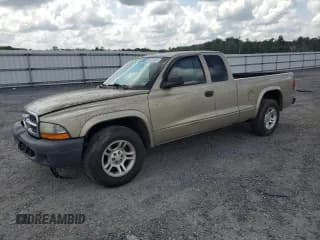 ✅ 2004 Dodge Dakota • VIN: 1D7GL12K04S719730 • Lot: 64060545. Wystawiony na Copart z przebiegiem 140 165 mil. Bezpłatny archiwum sprzedaży aukcyjnych z USA i szczegółowy raport historii pojazdu na DreamBid. Zdjęcie 1.