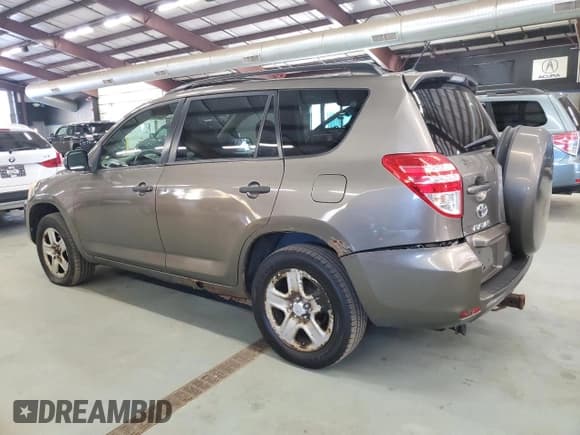 ✅ 2011 Toyota RAV4 • VIN: JTMBK4DV9BD018735 • Lot: 85728875. Wystawiony na Copart z przebiegiem 193 711 mil. Bezpłatny archiwum sprzedaży aukcyjnych z USA i szczegółowy raport historii pojazdu na DreamBid. Zdjęcie 2.