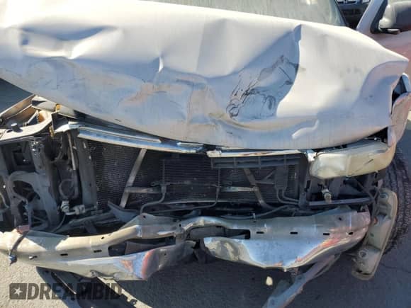 2005 Chevrolet Suburban LT с VIN 1GNEC16Z75J153041, выставлен на аукционе Copart как лот 74176344 с пробегом Не указан миль и Списание • Salvage title. История ставок и продаж доступна на DreamBid. Изображение 12.