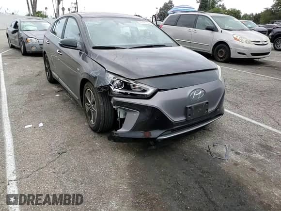 2019 Hyundai Ioniq Limited с VIN KMHC05LH6KU032986, выставлен на аукционе Copart как лот 76470124 с пробегом 68 797 миль миль и Списание • Salvage title. История ставок и продаж доступна на DreamBid. Изображение 10.