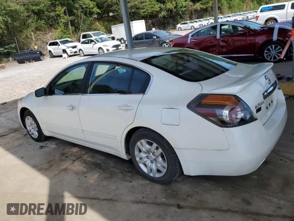 ✅ 2010 Nissan Altima SL • VIN: 1N4AL2AP6AC142717 • Лот: 70116265. Опубликован ранее на Copart с пробегом 139 435 миль. Бесплатный доступ к архиву аукционных продаж из США и подробный отчёт об истории автомобиля на DreamBid. Изображение 2.