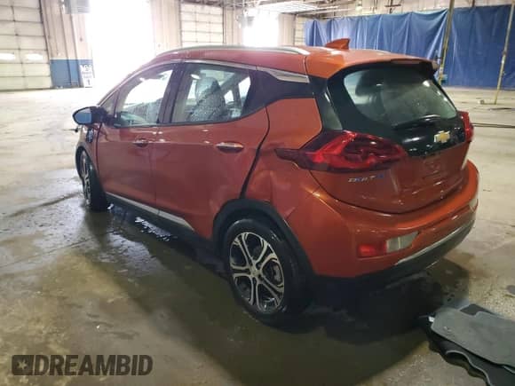 2021 Chevrolet Bolt EV Premier z VIN 1G1FZ6S0XM4103451, wystawiony jako Copart lot #45169834 z przebiegiem 12 363 mil mil oraz . Historia ofert i sprzedaży dostępna na DreamBid. Obrazek 2.
