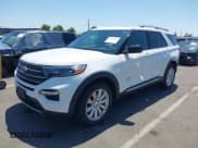 ✅ 2022 Ford Explorer King Ranch • VIN: 1FM5K8LC9NGB62501 • Lot: 42588074. Wystawiony na IAAI z przebiegiem 38 233 mil. Bezpłatny archiwum sprzedaży aukcyjnych z USA i szczegółowy raport historii pojazdu na DreamBid. Zdjęcie 18.