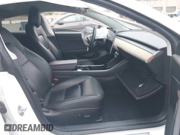 ✅ 2020 Tesla Model 3 Standard Range Plus • VIN: 5YJ3E1EA7LF633297 • Лот: 43512248. Опубликован ранее на IAAI с пробегом Не указан. Бесплатный доступ к архиву аукционных продаж из США и подробный отчёт об истории автомобиля на DreamBid. Изображение 5.