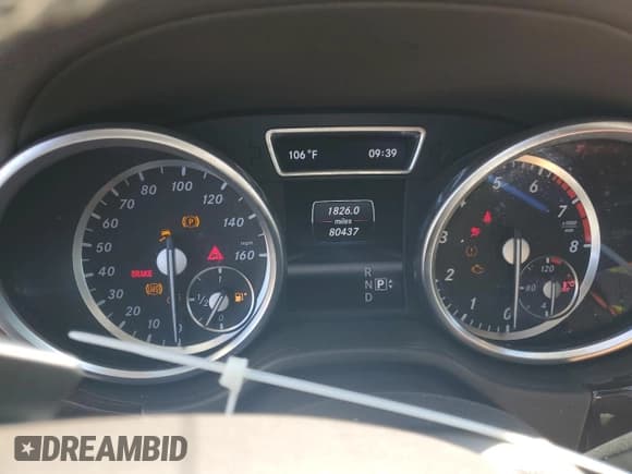 ✅ 2013 Mercedes-Benz GL 550 • VIN: 4JGDF7DE6DA240633 • Лот: 70827595. Опубликован ранее на Copart с пробегом 80 437 миль. Бесплатный доступ к архиву аукционных продаж из США и подробный отчёт об истории автомобиля на DreamBid. Изображение 9.