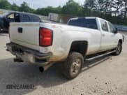 ✅ 2015 Chevrolet Silverado 2500HD LT • VIN: 1GC1KVE80FF553585 • Lot: 53272545. Listed on Copart with 212,953 mi. Free auction sales archive from the USA and detailed vehicle history report at DreamBid. Image 3.