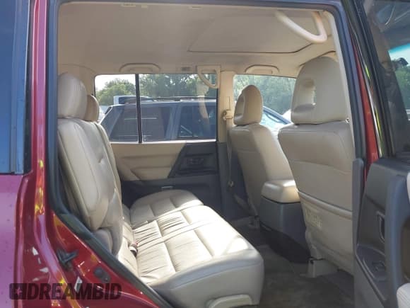 ✅ 2001 Mitsubishi Montero Limited • VIN: JA4MW51R21J039835 • Лот: 43006425. Опубликован ранее на IAAI с пробегом 220 983 миль. Бесплатный доступ к архиву аукционных продаж из США и подробный отчёт об истории автомобиля на DreamBid. Изображение 8.