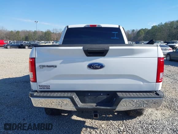 ✅ 2017 Ford F-150 XL • VIN: 1FTEW1CF3HFB34620 • Лот: 41283983. Опубликован ранее на IAAI с пробегом 138 489 миль. Бесплатный доступ к архиву аукционных продаж из США и подробный отчёт об истории автомобиля на DreamBid. Изображение 17.