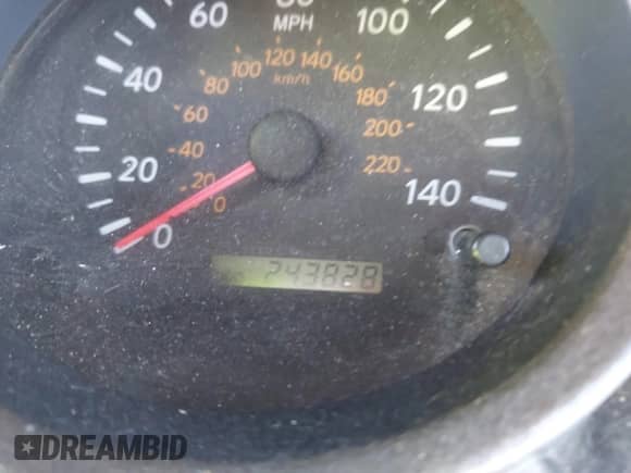 2002 Toyota Highlander с VIN JTEGD21A920033132, выставлен на аукционе IAAI как лот 42331519 с пробегом 243 828 миль миль и . История ставок и продаж доступна на DreamBid. Изображение 7.