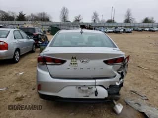 ✅ 2018 Hyundai Sonata Limited • VIN: 5NPE34AF8JH678877 • Lot: 45928213. Listed on Copart with 43,034 mi. Free auction sales archive from the USA and detailed vehicle history report at DreamBid. Image 6.