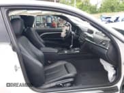 ✅ 2016 BMW 4 Series 435i xDrive • VIN: WBA3R5C51GK374250 • Lot: 42312629. Listed on IAAI with 117,343 mi. Free auction sales archive from the USA and detailed vehicle history report at DreamBid. Image 5.