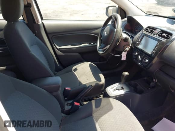 ✅ 2018 Mitsubishi Mirage ES • VIN: ML32A3HJ5JH007570 • Lot: 42691413. Wystawiony na IAAI z przebiegiem 95 594 mil. Bezpłatny archiwum sprzedaży aukcyjnych z USA i szczegółowy raport historii pojazdu na DreamBid. Zdjęcie 5.