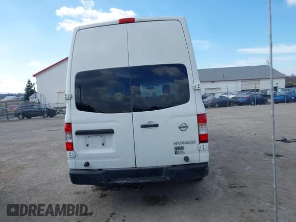 ✅ 2012 Nissan NV SV • VIN: 1N6AF0LY3CN102465 • Лот: 41660251. Опубликован ранее на IAAI с пробегом 155 099 миль. Бесплатный доступ к архиву аукционных продаж из США и подробный отчёт об истории автомобиля на DreamBid. Изображение 16.