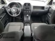 ✅ 2012 Jeep Patriot Latitude • VIN: 1C4NJRFB4CD686198 • Lot: 90899025. Listed on Copart with 146,995 mi. Free auction sales archive from the USA and detailed vehicle history report at DreamBid. Image 8.