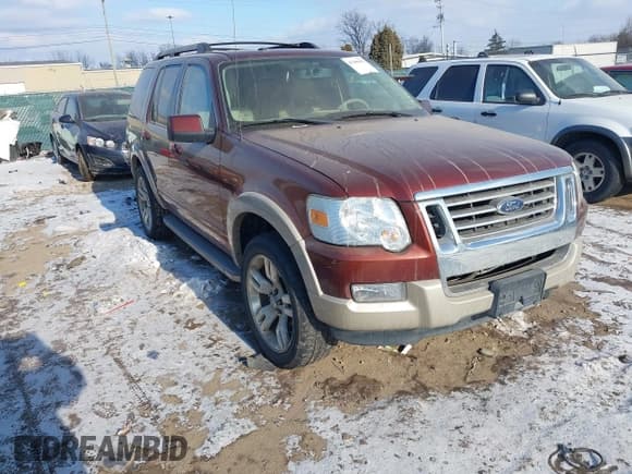 ✅ 2009 Ford Explorer • VIN: 1FMEU84899UA31466 • Лот: 41386025. Опубликован ранее на IAAI с пробегом 173 671 миль. Бесплатный доступ к архиву аукционных продаж из США и подробный отчёт об истории автомобиля на DreamBid. Изображение 1.