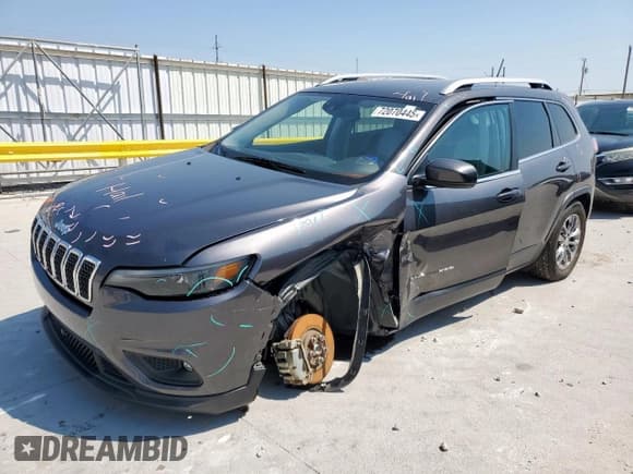 ✅ 2021 Jeep Cherokee 80th Anniversary • VIN: 1C4PJMMX1MD101119 • Лот: 72070445. Опубликован ранее на Copart с пробегом 71 191 миль. Бесплатный доступ к архиву аукционных продаж из США и подробный отчёт об истории автомобиля на DreamBid. Изображение 1.