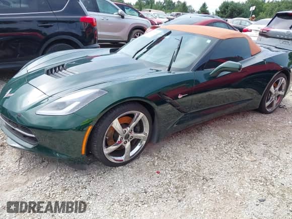 2014 Chevrolet Corvette Z51 3LT z VIN 1G1YM3D70E5400451, wystawiony jako IAAI lot #42990225 z przebiegiem Nie podano mil oraz . Historia ofert i sprzedaży dostępna na DreamBid. Obrazek 16.