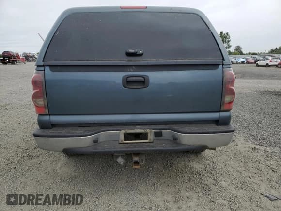 ✅ 2006 Chevrolet Silverado 1500 LT3 • VIN: 2GCEC13T661215954 • Lot: 53437255. Listed on Copart with 230,243 mi. Free auction sales archive from the USA and detailed vehicle history report at DreamBid. Image 6.