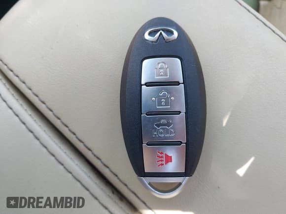 ✅ 2006 Infiniti M • VIN: JNKAY01E26M112533 • Lot: 42195740. Wystawiony na IAAI z przebiegiem 240 404 mil. Bezpłatny archiwum sprzedaży aukcyjnych z USA i szczegółowy raport historii pojazdu na DreamBid. Zdjęcie 11.