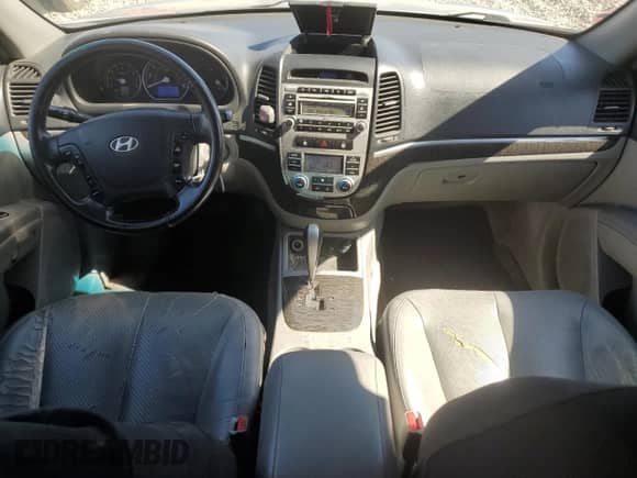 2007 Hyundai Santa Fe SE с VIN 5NMSH73E67H004145, выставлен на аукционе Copart как лот 72325134 с пробегом 190 946 миль миль и Списание • Salvage title. История ставок и продаж доступна на DreamBid. Изображение 8.