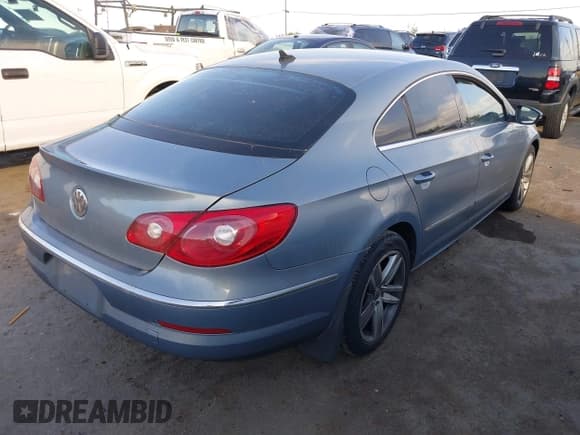 ✅ 2010 Volkswagen CC Sport • VIN: WVWMP7AN7AE536383 • Lot: 43314760. Wystawiony na IAAI z przebiegiem 134 536 mil. Bezpłatny archiwum sprzedaży aukcyjnych z USA i szczegółowy raport historii pojazdu na DreamBid. Zdjęcie 4.