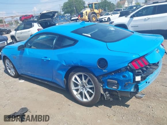 ✅ 2024 Ford Mustang GT • VIN: 1FA6P8CF8R5400432 • Лот: 42977394. Опубликован ранее на IAAI с пробегом 8 473 миль. Бесплатный доступ к архиву аукционных продаж из США и подробный отчёт об истории автомобиля на DreamBid. Изображение 3.