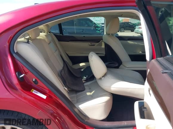 ✅ 2016 Lexus ES 330 • VIN: JTHBK1GG7G2228957 • Lot: 43208478. Listed on IAAI with 100,277 mi. Free auction sales archive from the USA and detailed vehicle history report at DreamBid. Image 8.