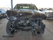 ✅ 2021 Chevrolet Silverado 1500 LT • VIN: 1GCUYDED1MZ216051 • Lot: 66939114. Wystawiony na Copart z przebiegiem 120 570 mil. Bezpłatny archiwum sprzedaży aukcyjnych z USA i szczegółowy raport historii pojazdu na DreamBid. Zdjęcie 5.