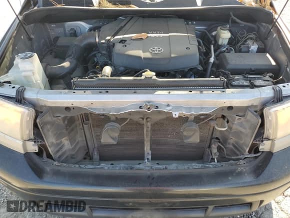 ✅ 2010 Toyota Tundra • VIN: 5TFRU5F15AX020956 • Lot: 60541935. Listed on Copart with 132,459 mi. Free auction sales archive from the USA and detailed vehicle history report at DreamBid. Image 11.