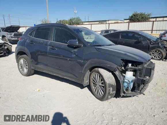 ✅ 2021 Hyundai Kona SEL Plus • VIN: KM8K62AA3MU662823 • Лот: 76019864. Опубликован ранее на Copart с пробегом 44 566 миль. Бесплатный доступ к архиву аукционных продаж из США и подробный отчёт об истории автомобиля на DreamBid. Изображение 4.