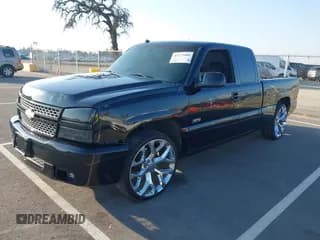 ✅ 2003 Chevrolet Silverado SS • VIN: 2GCEK19N131375845 • Лот: 41273504. Опубликован ранее на IAAI с пробегом 193 725 миль. Бесплатный доступ к архиву аукционных продаж из США и подробный отчёт об истории автомобиля на DreamBid. Изображение 2.