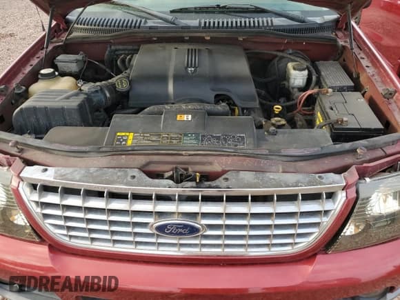 ✅ 2003 Ford Explorer XLT • VIN: 1FMZU73W13UB60322 • Lot: 53304155. Listed on Copart with 170,709 mi. Free auction sales archive from the USA and detailed vehicle history report at DreamBid. Image 12.