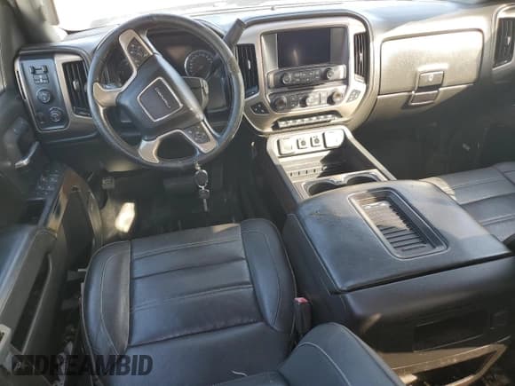 ✅ 2017 GMC Sierra 3500HD Denali • VIN: 1GT42YEY6HF158831 • Лот: 74659734. Опубликован ранее на Copart с пробегом Не указан. Бесплатный доступ к архиву аукционных продаж из США и подробный отчёт об истории автомобиля на DreamBid. Изображение 8.