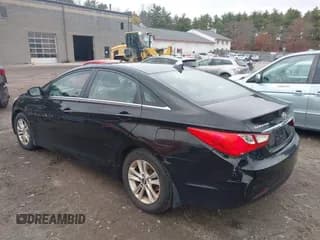 ✅ 2013 Hyundai Sonata GLS • VIN: 5NPEB4AC9DH622296 • Лот: 43665882. Опубликован ранее на IAAI с пробегом 89 305 миль. Бесплатный доступ к архиву аукционных продаж из США и подробный отчёт об истории автомобиля на DreamBid. Изображение 3.