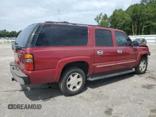 ✅ 2004 Chevrolet Suburban LT • VIN: 3GNEC16Z24G252737 • Lot: 70076994. Wystawiony na Copart z przebiegiem 189 698 mil. Bezpłatny archiwum sprzedaży aukcyjnych z USA i szczegółowy raport historii pojazdu na DreamBid. Zdjęcie 3.