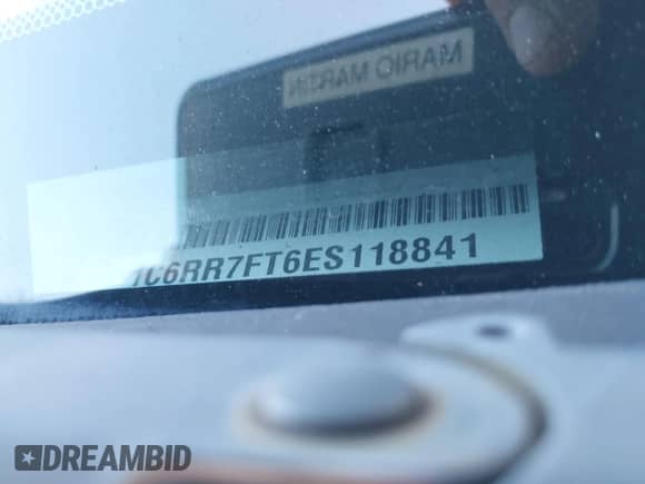 2014 Ram 1500 Express с VIN 1C6RR7FT6ES118841, выставлен на аукционе IAAI как лот 43466493 с пробегом 201 667 миль миль и . История ставок и продаж доступна на DreamBid. Изображение 17.