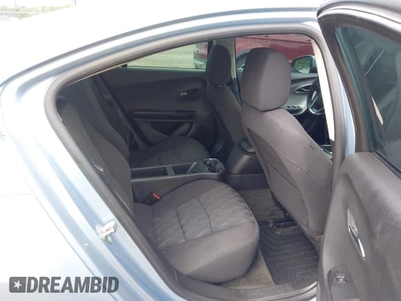 ✅ 2015 Chevrolet Volt • VIN: 1G1RA6E48FU105480 • Lot: 42834504. Wystawiony na IAAI z przebiegiem 120 606 mil. Bezpłatny archiwum sprzedaży aukcyjnych z USA i szczegółowy raport historii pojazdu na DreamBid. Zdjęcie 8.