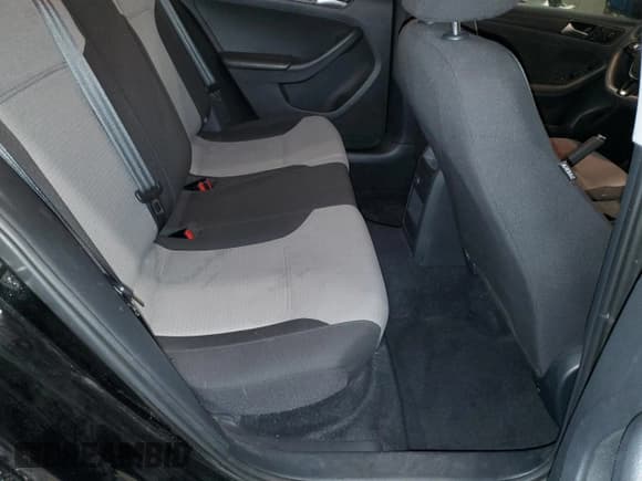 ✅ 2017 Volkswagen Jetta S • VIN: 3VW167AJ1HM368275 • Lot: 87235635. Listed on Copart with 94,725 mi. Free auction sales archive from the USA and detailed vehicle history report at DreamBid. Image 10.