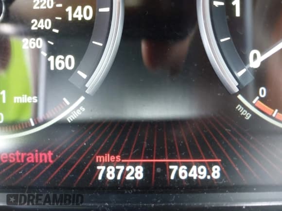 ✅ 2012 BMW 7 Series 750Li • VIN: WBAKB8C54CC964576 • Lot: 42499443. Wystawiony na IAAI z przebiegiem 78 728 mil. Bezpłatny archiwum sprzedaży aukcyjnych z USA i szczegółowy raport historii pojazdu na DreamBid. Zdjęcie 16.