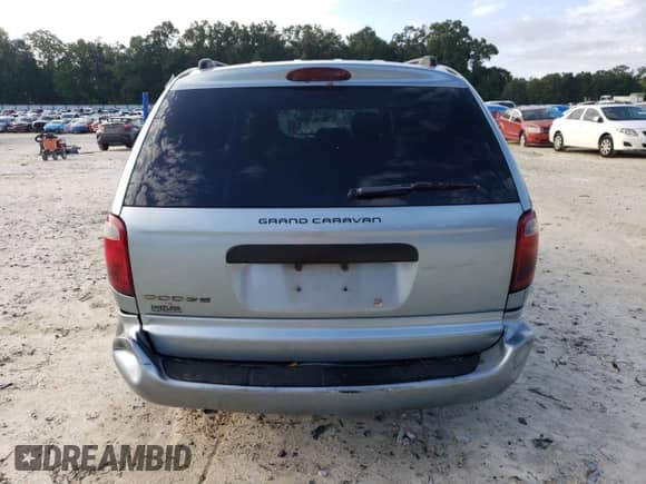 2005 Dodge Caravan SE с VIN 1D4GP24R45B362670, выставлен на аукционе Copart как лот 74986924 с пробегом Не указан миль и Списание • Salvage title. История ставок и продаж доступна на DreamBid. Изображение 6.