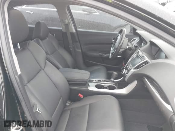 ✅ 2020 Acura TLX • VIN: 19UUB1F32LA002657 • Lot: 41820420. Listed on IAAI with 47,829 mi. Free auction sales archive from the USA and detailed vehicle history report at DreamBid. Image 5.