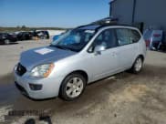 ✅ 2008 Kia Rondo EX • VIN: KNAFG526487138774 • Лот: 92442185. Опубликован ранее на Copart с пробегом 100 454 миль. Бесплатный доступ к архиву аукционных продаж из США и подробный отчёт об истории автомобиля на DreamBid. Изображение 1.