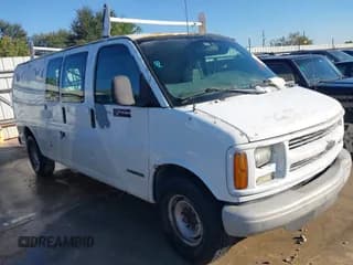 ✅ 2000 Chevrolet Express • VIN: 1GCGG29R4Y1278025 • Лот: 43466300. Опубликован ранее на IAAI с пробегом 141 516 миль. Бесплатный доступ к архиву аукционных продаж из США и подробный отчёт об истории автомобиля на DreamBid. Изображение 1.