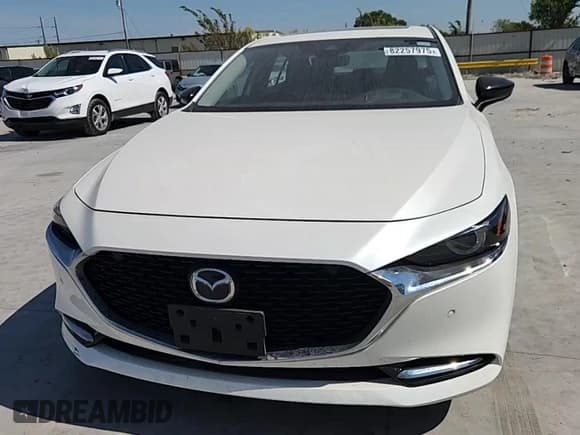 ✅ 2023 Mazda 3 Premium Plus • VIN: 3MZBPBEY3PM373021 • Lot: 82257975. Wystawiony na Copart z przebiegiem 8 861 mil. Bezpłatny archiwum sprzedaży aukcyjnych z USA i szczegółowy raport historii pojazdu na DreamBid. Zdjęcie 13.