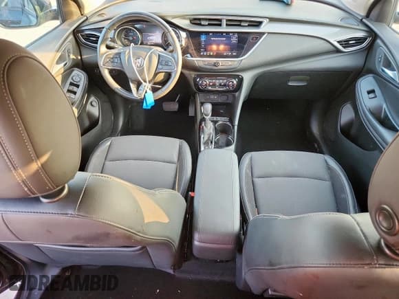 ✅ 2022 Buick Encore GX Select • VIN: KL4MMDSL0NB070513 • Лот: 71863925. Опубликован ранее на Copart с пробегом 87 188 миль. Бесплатный доступ к архиву аукционных продаж из США и подробный отчёт об истории автомобиля на DreamBid. Изображение 8.